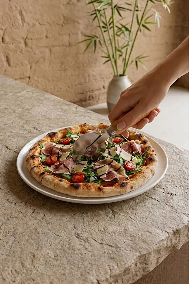 Akasya Saplı Pizza Kesici Paslanmaz Çelik Pizza Dilimleyici